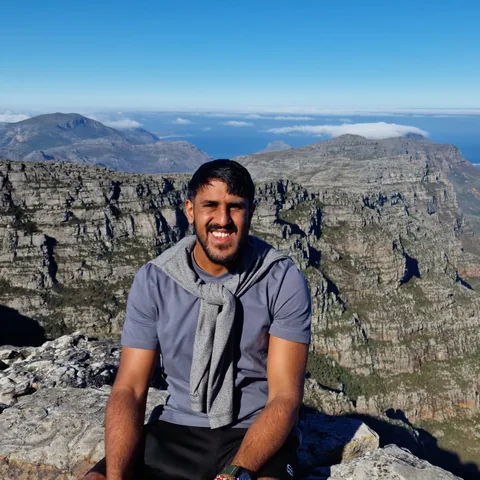 Yash Shah, Co-Founder
